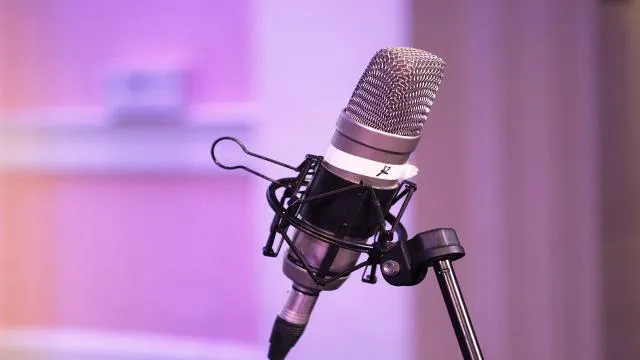 professionalnaya-studiya-zvukozapisi-predlagaet-uslugi-zapisi-pesen-mastering-i-svedenie-trekov-dorogoe-oborudovanie-nizkie-ceny