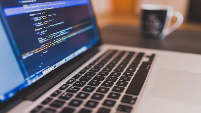 razrabotaem-internet-magazin-s-funkciey-upravlenie-skladom-sistemnye-integracii-kontrol-partiy-i-srokov-godnosti